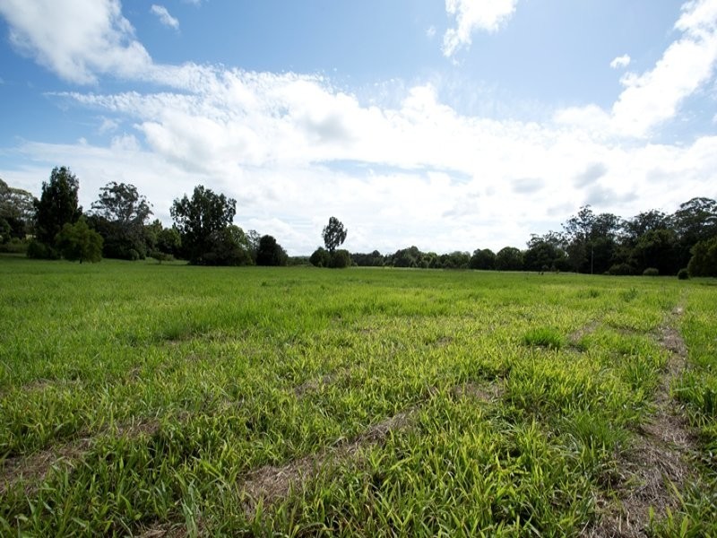 582 Gympie-Kin Kin Road, Kin Kin QLD 4571
