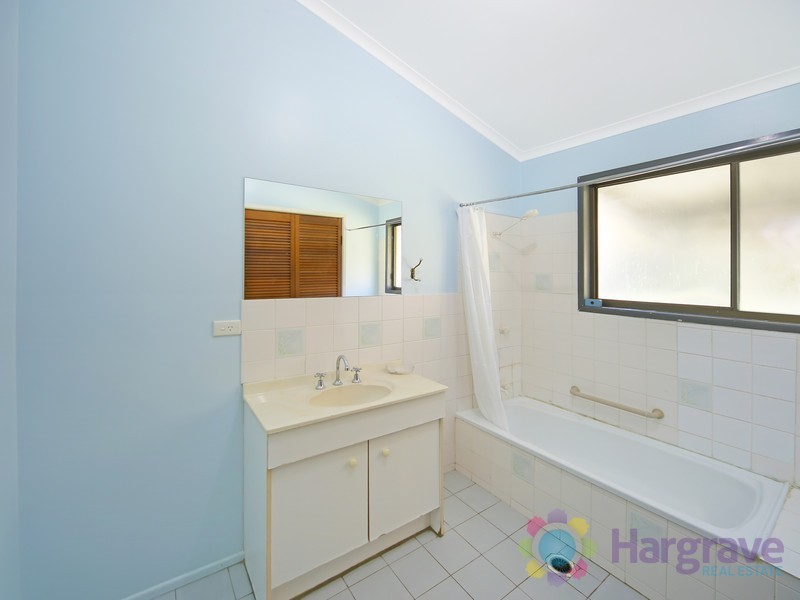 2 Pine Street, Pomona QLD 4568