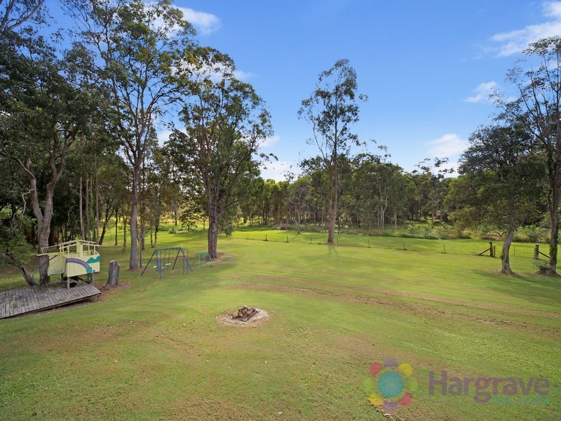 227 Louis Bazzo Drive, Pomona QLD 4568