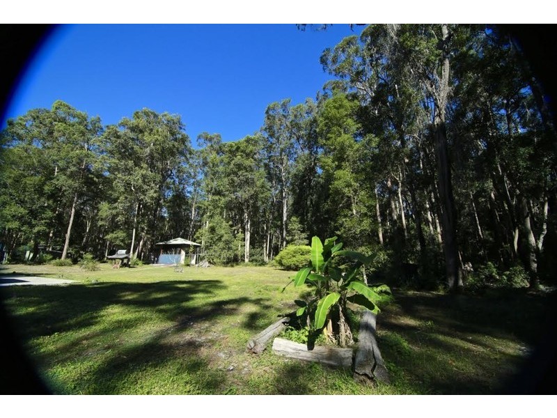 60 Hempsall Road, Cootharaba QLD 4565