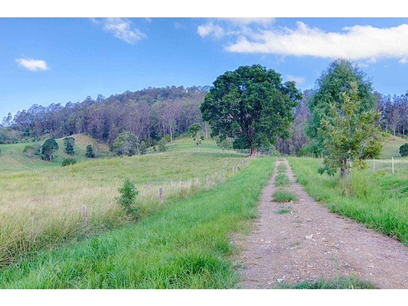 50 Chinamans Creek Road, Tuchekoi QLD 4570