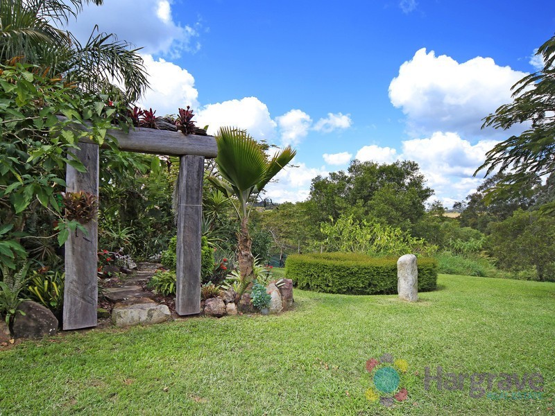 2 Barina Close, Pomona QLD 4568