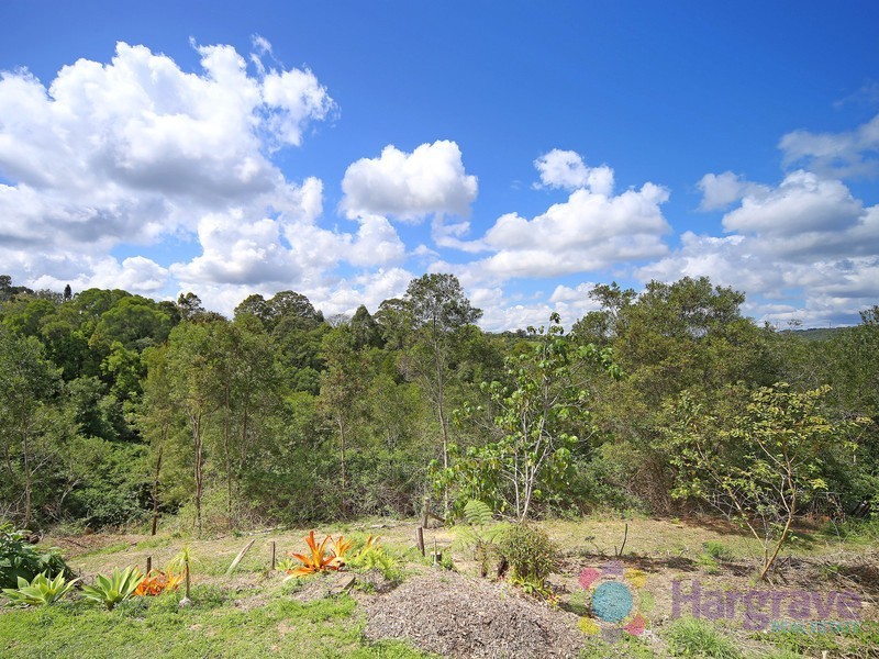 2 Barina Close, Pomona QLD 4568