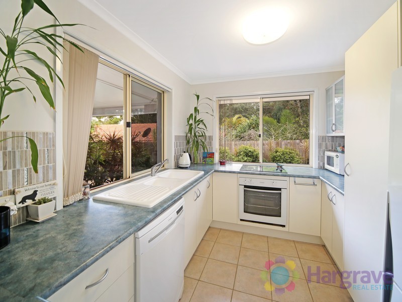 9 Meridan Court, Pomona QLD 4568