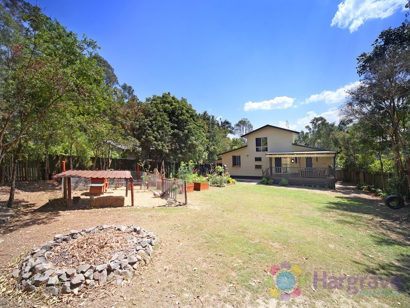 13 Clay Street, Pomona QLD 4568