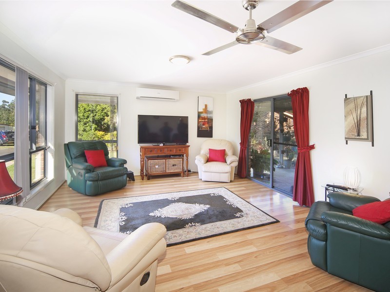 6 Kylie Court, Pomona QLD 4568