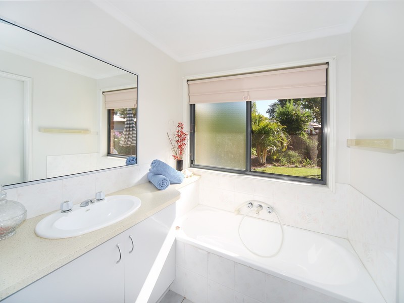 6 Kylie Court, Pomona QLD 4568