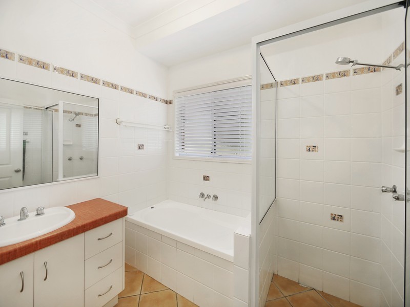 15 Charles Street, Cooran QLD 4569