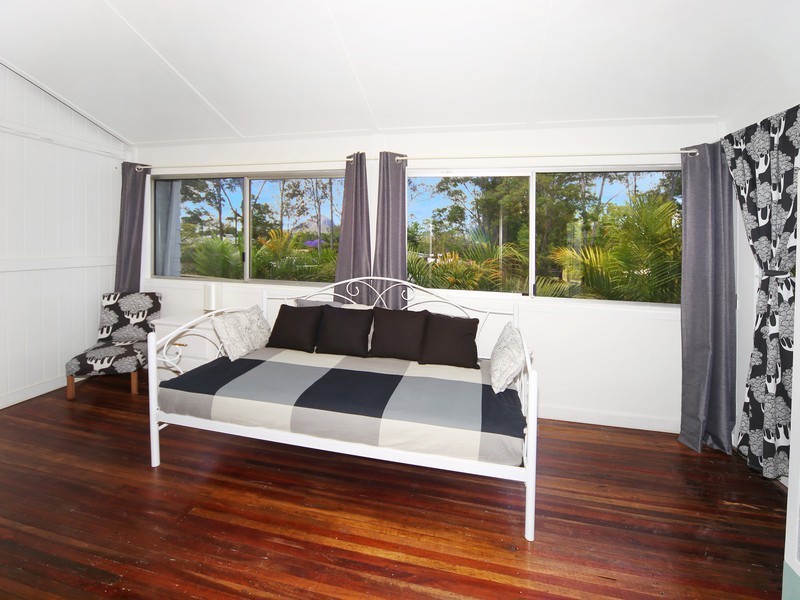 24 Queen Street, Cooran QLD 4569