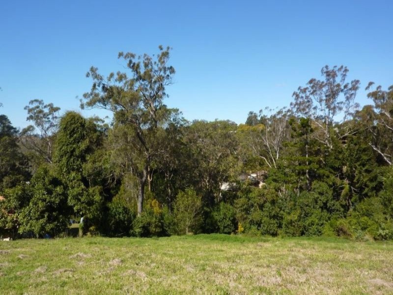 8 Brodie Street, Mount Lofty QLD 4350
