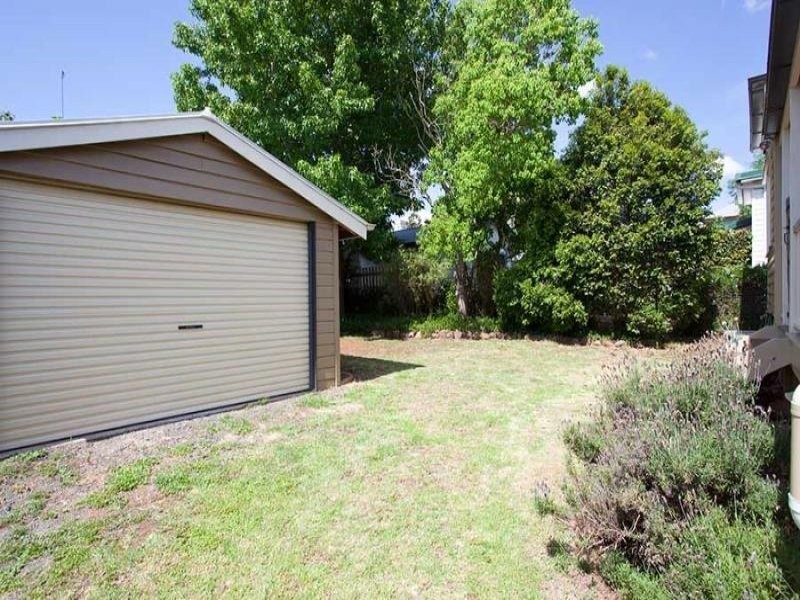 11 Burns Street, East Toowoomba QLD 4350