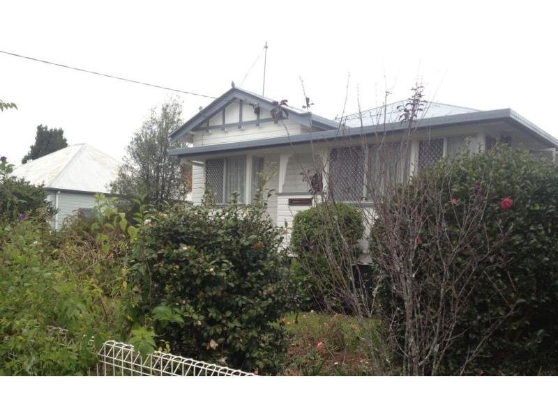 150 Long, South Toowoomba QLD 4350