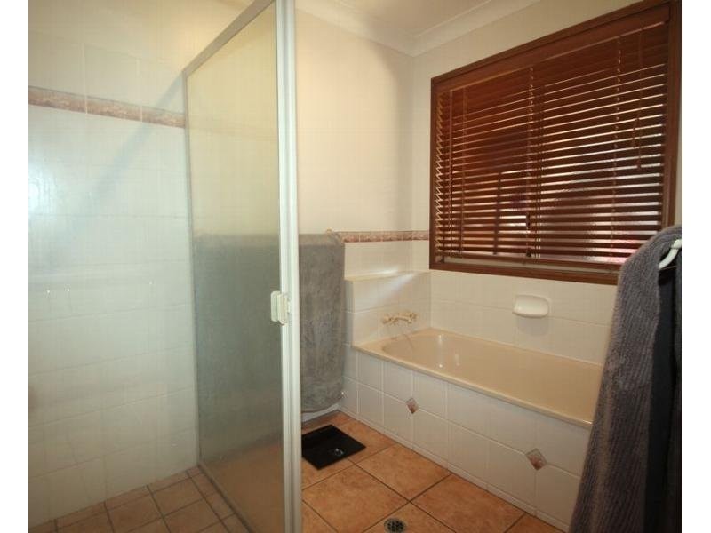 23 Carnation Court, Middle Ridge QLD 4350