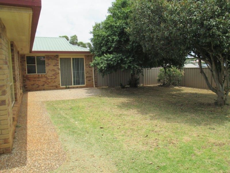 2 Dandelion Drive, Middle Ridge QLD 4350