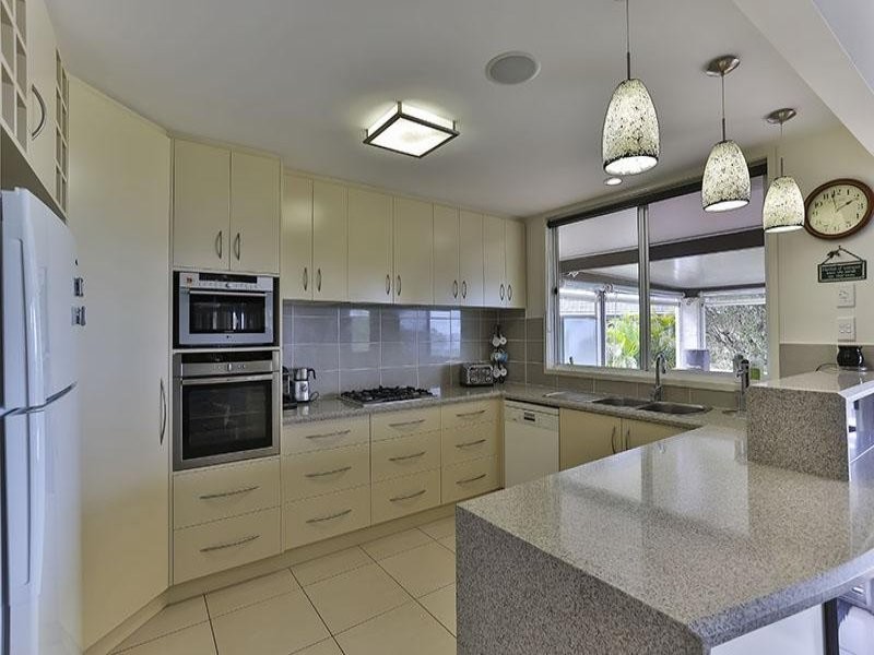 4 Culliford Drive, Middle Ridge QLD 4350
