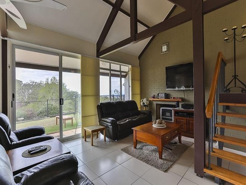 4 Culliford Drive, Middle Ridge QLD 4350
