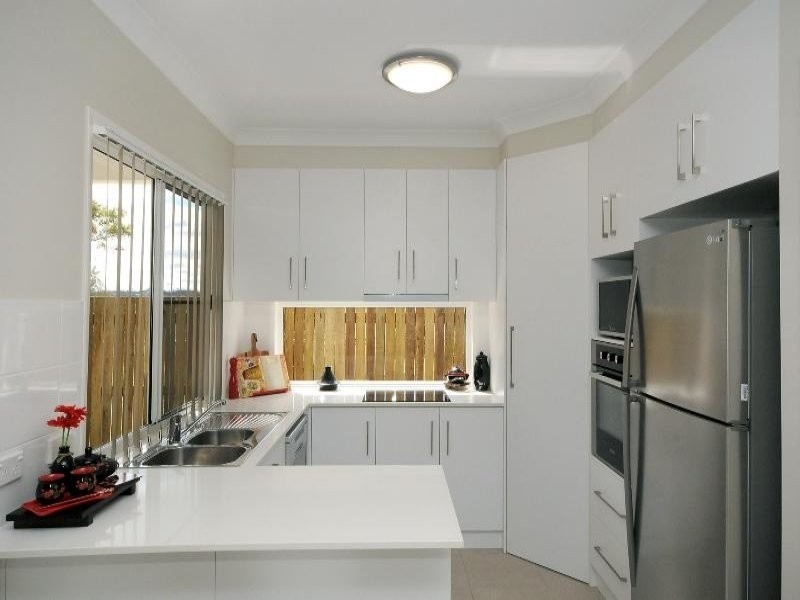 1-3/9 Berry Street, Wilsonton QLD 4350