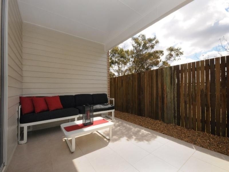 1-3/9 Berry Street, Wilsonton QLD 4350