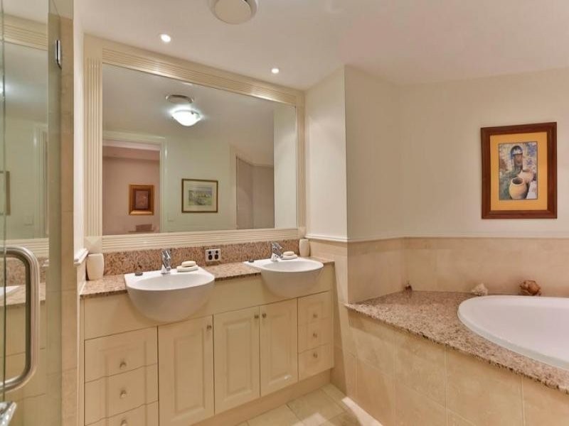 410/2 Herries Street, East Toowoomba QLD 4350
