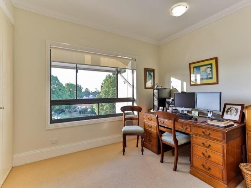 410/2 Herries Street, East Toowoomba QLD 4350