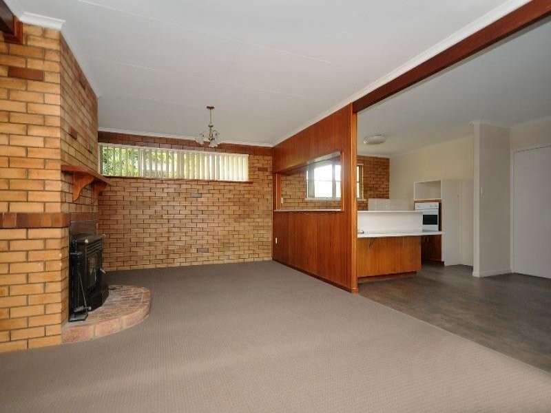 9 Doherty Street, Rockville QLD 4350