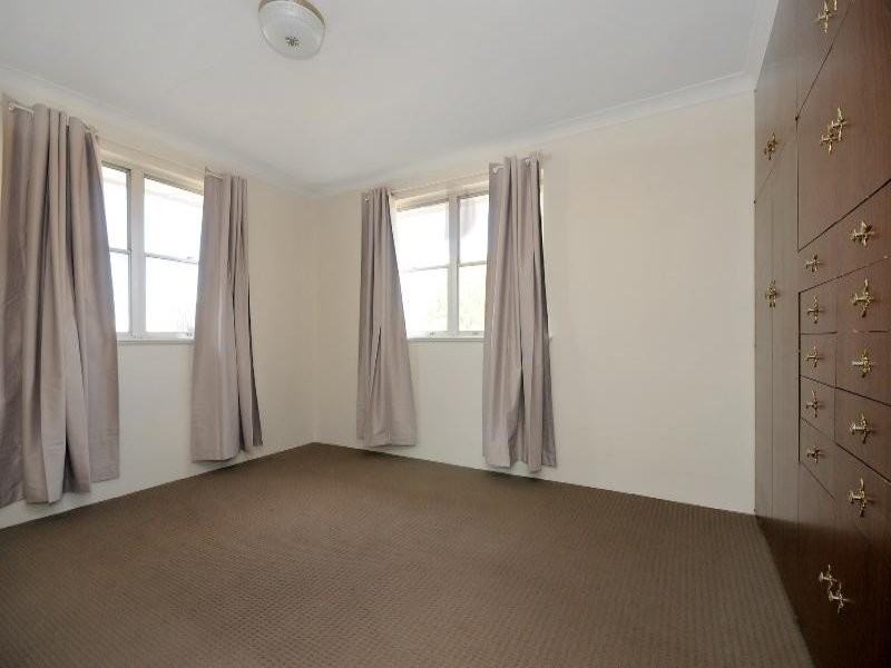 9 Doherty Street, Rockville QLD 4350