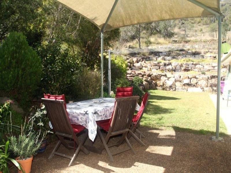 15 Rowland Court, Gowrie Mountain QLD 4350