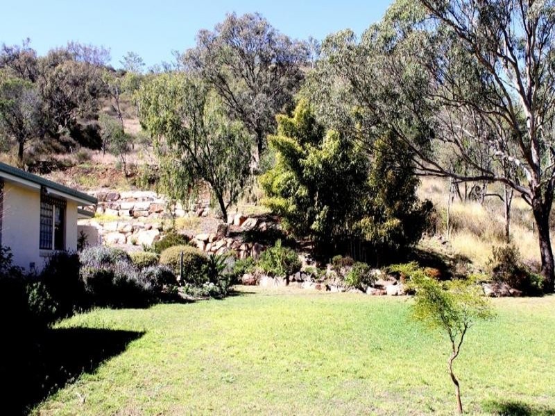 15 Rowland Court, Gowrie Mountain QLD 4350