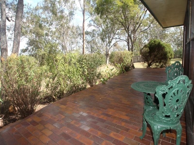 9 Moore Road, Torrington QLD 4350