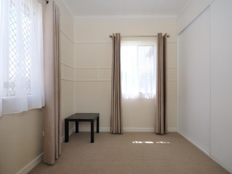 18 Elizabeth Street, South Toowoomba QLD 4350