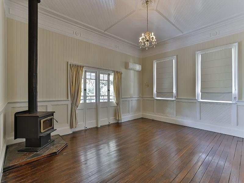 141 Perth Street, South Toowoomba QLD 4350