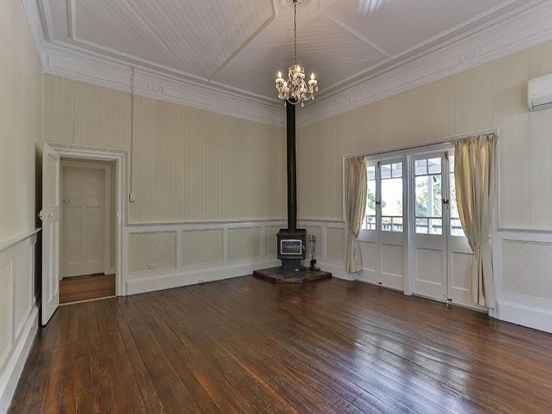 141 Perth Street, South Toowoomba QLD 4350