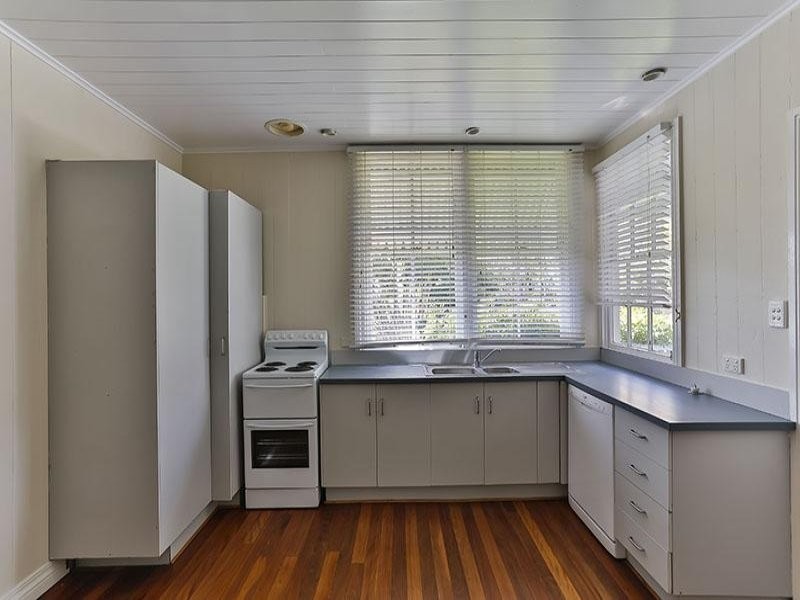 141 Perth Street, South Toowoomba QLD 4350