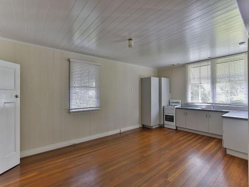 141 Perth Street, South Toowoomba QLD 4350