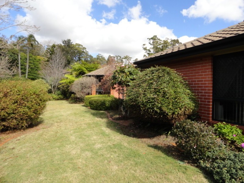 6 Glen Eagles Drive, Middle Ridge QLD 4350