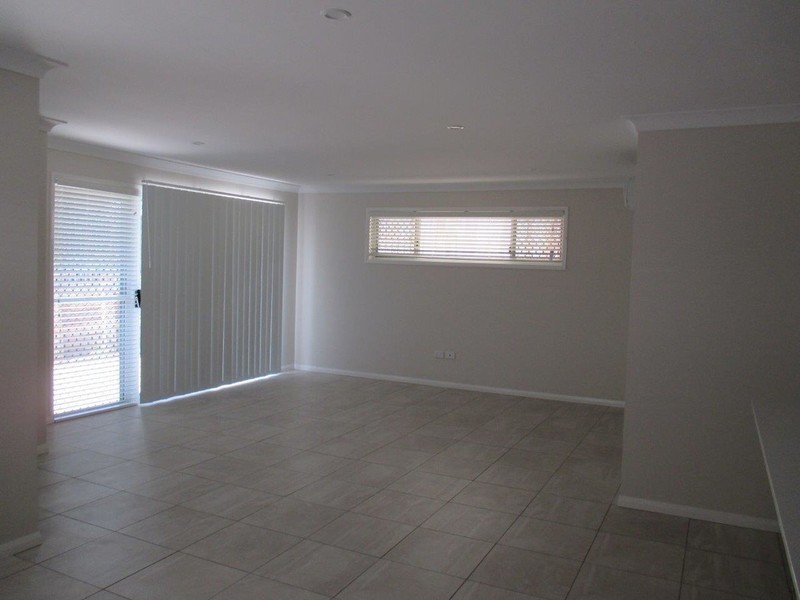 1a Bruntnell Street, Kearneys Spring QLD 4350