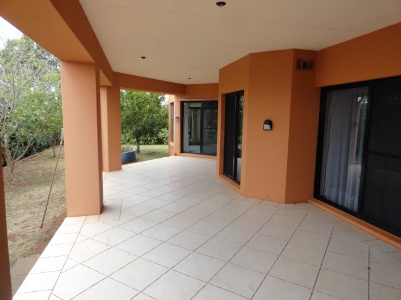 17 Glen Eagles Drive, Middle Ridge QLD 4350