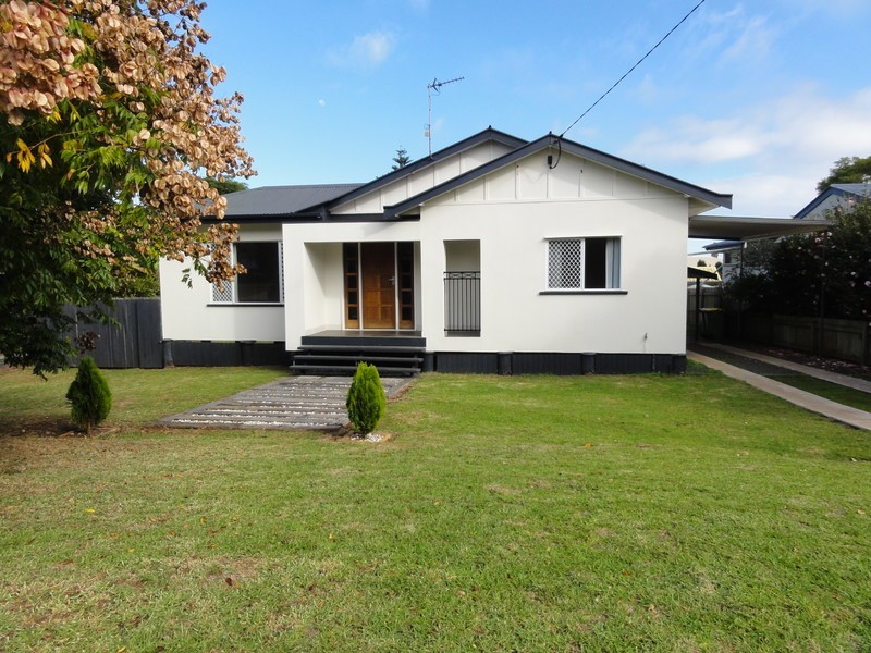 29 McIntyre Street, Centenary Heights QLD 4350