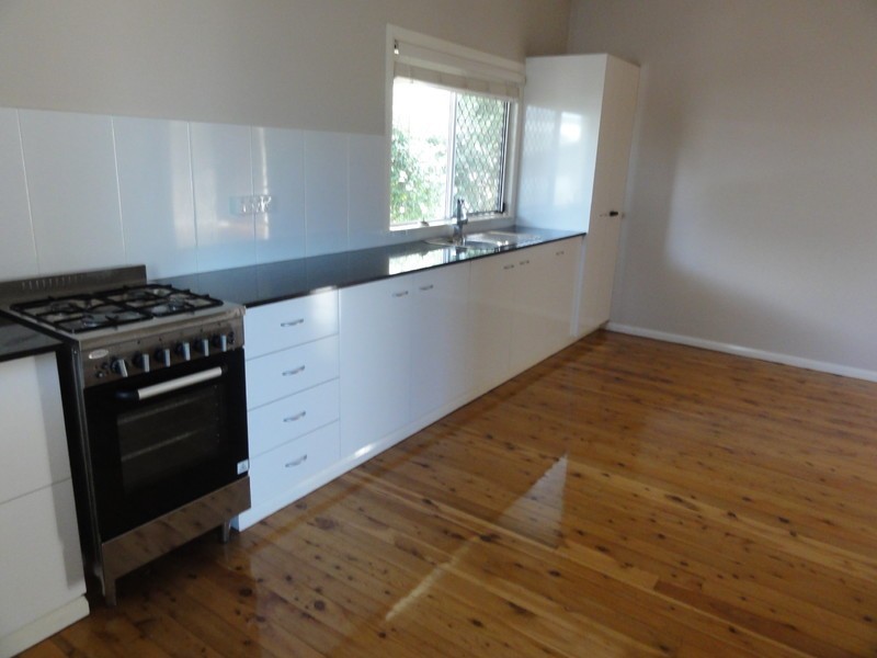 29 McIntyre Street, Centenary Heights QLD 4350