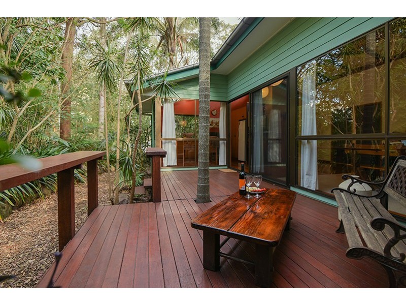 17 Amos Crescent, Mount Lofty QLD 4350
