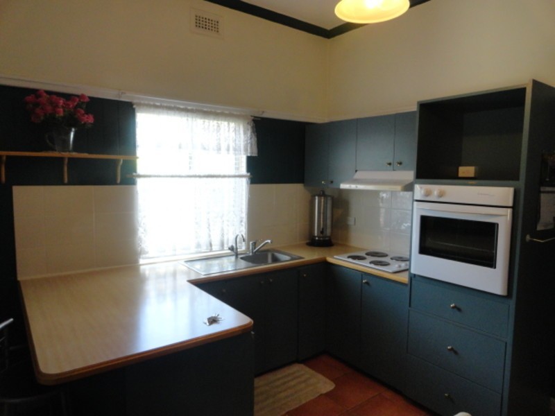 15 Cooper Street, South Toowoomba QLD 4350