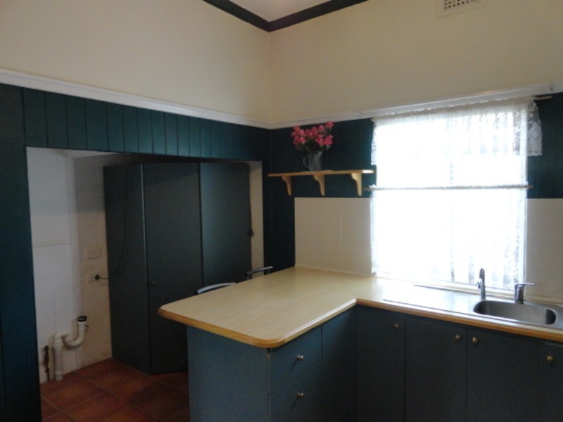 15 Cooper Street, South Toowoomba QLD 4350