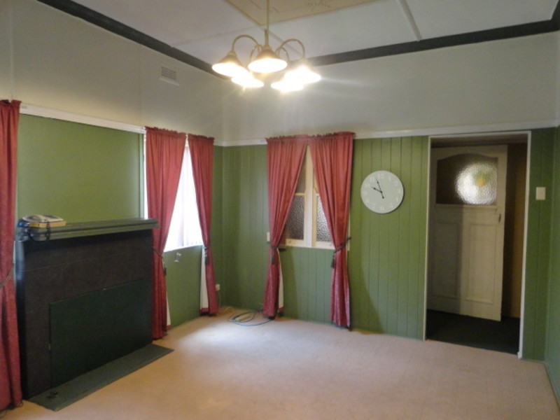 15 Cooper Street, South Toowoomba QLD 4350