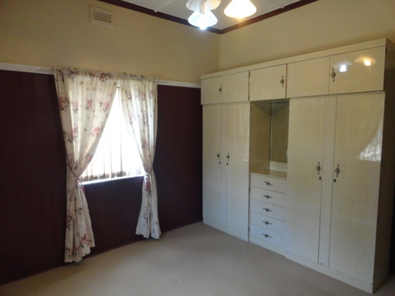 15 Cooper Street, South Toowoomba QLD 4350