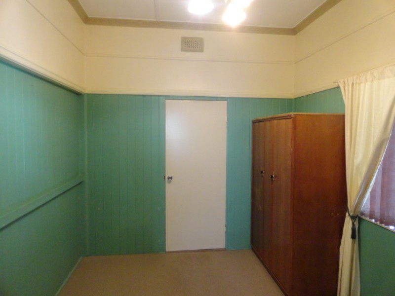 15 Cooper Street, South Toowoomba QLD 4350