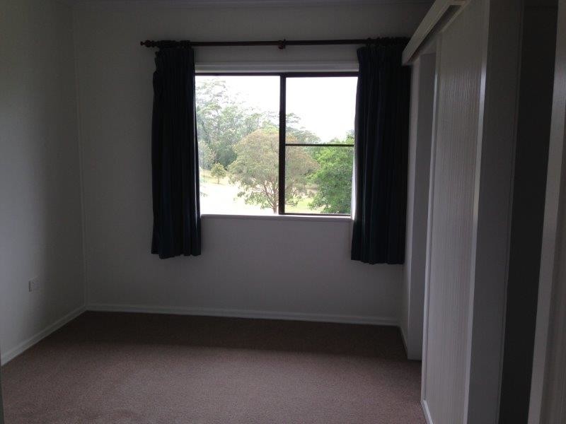 10 Glendower Street, Mount Lofty QLD 4350