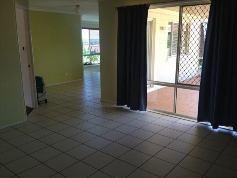 3 Duncan Street, Wilsonton Heights QLD 4350