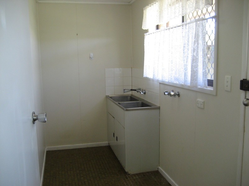 5 Lovejoy Court, Kearneys Spring QLD 4350