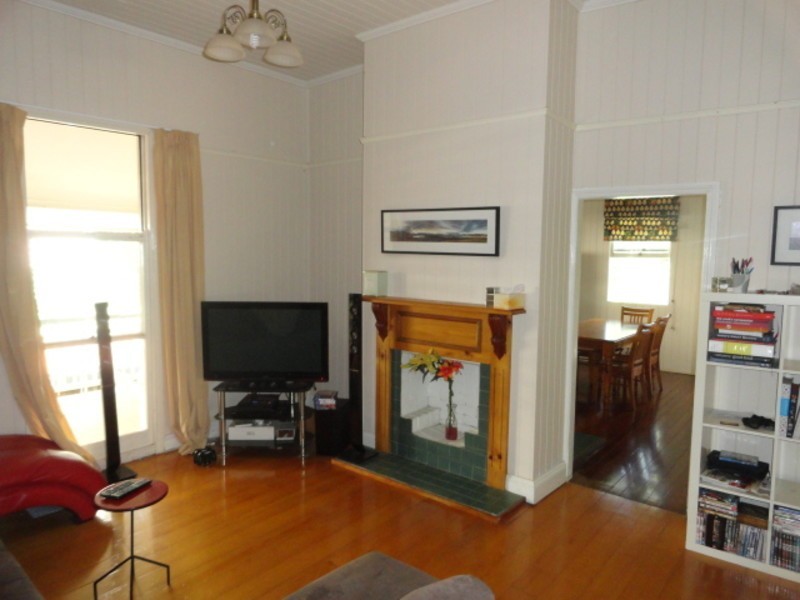 4 Eleanor Street, East Toowoomba QLD 4350