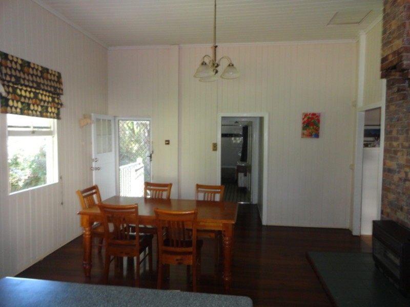 4 Eleanor Street, East Toowoomba QLD 4350